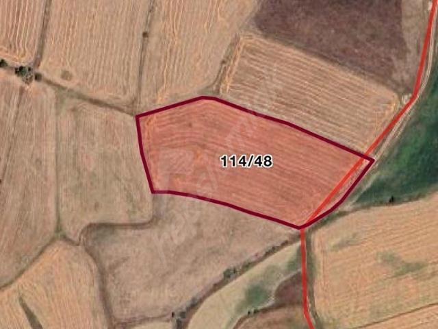 Uzunoba, Suluova içerisinde satılık Arsa
