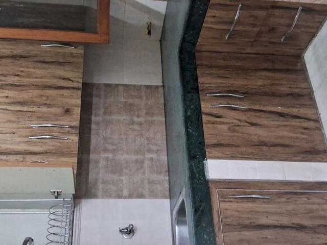 Flat for rent in Deri