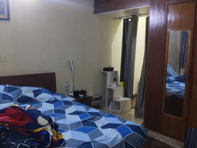 Property for rent in Deri