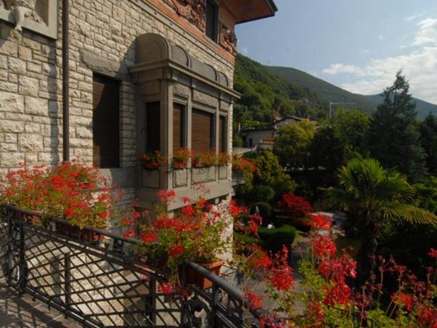 Casa in vendita a Sarnico, Lombardia