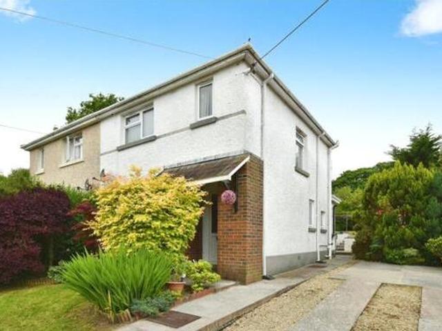 House for sale in Ammanford, Wales
