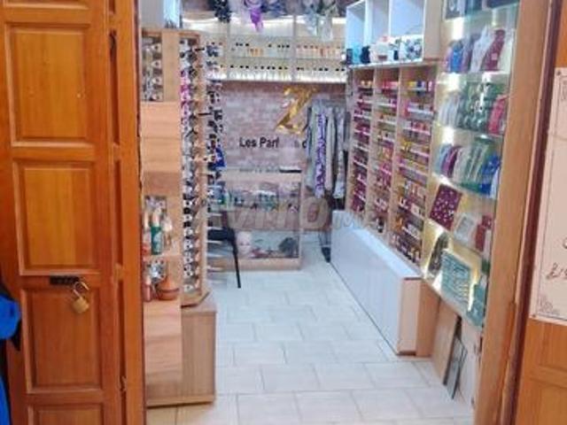 Local commercial vente à Fès