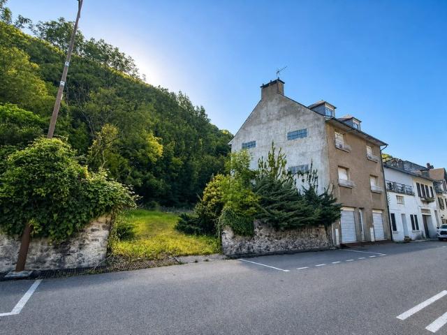 Maison vente à Bagnères-de-Bigorre, Sarrancolin