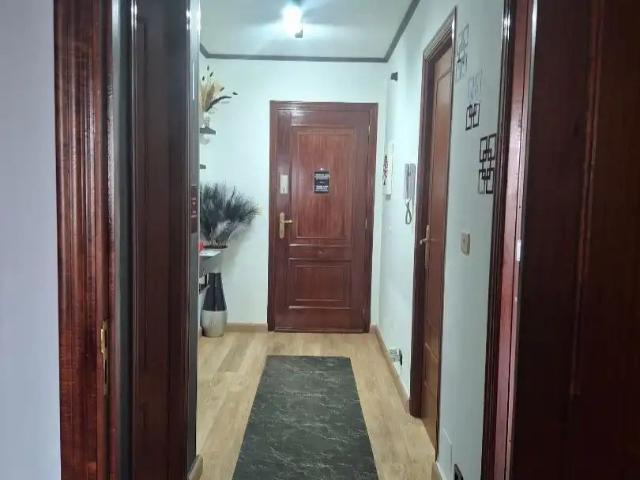 Apartamento en alquiler en Sarria