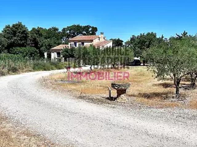 Maison vente à Carpentras, Sarrians