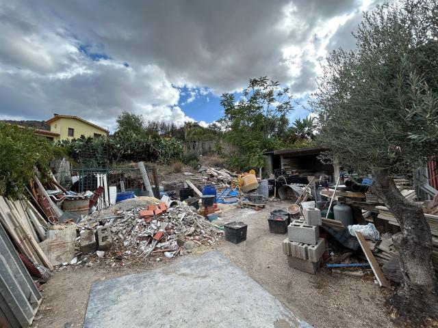 Casa in vendita a Sarroch, Sardigna/Sardegna