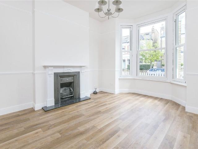 Apartment for rent in London Borough of Wandsworth, Greater London