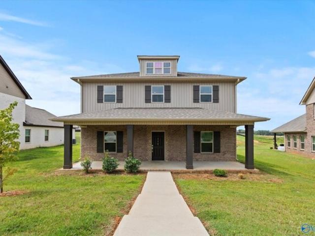 House for sale in New Market, Alabama