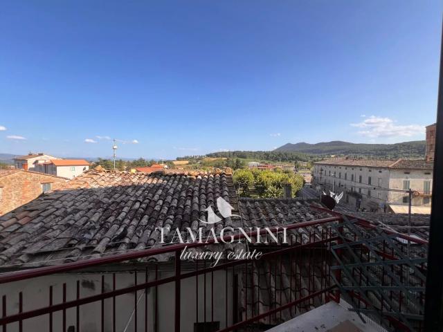 Casa in vendita a Sarteano, Toscana