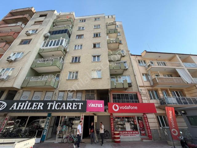 Cumhuriyet, Saruhanlı içerisinde satılık mülk
