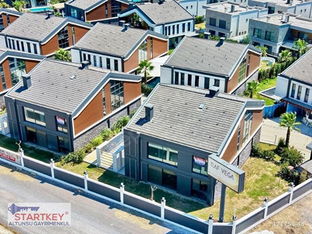 Çiğli, İzmir içerisinde satılık Villa