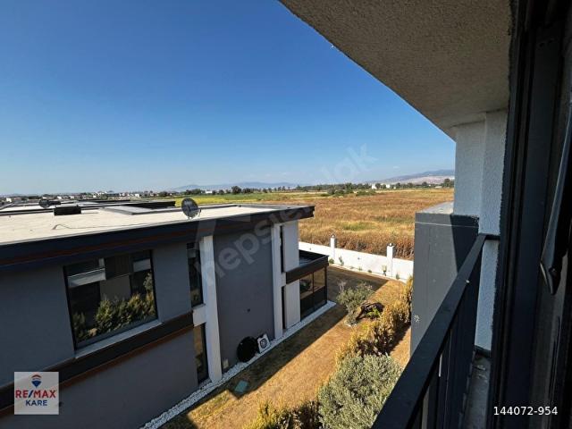 Çiğli, İzmir içerisinde satılık Villa