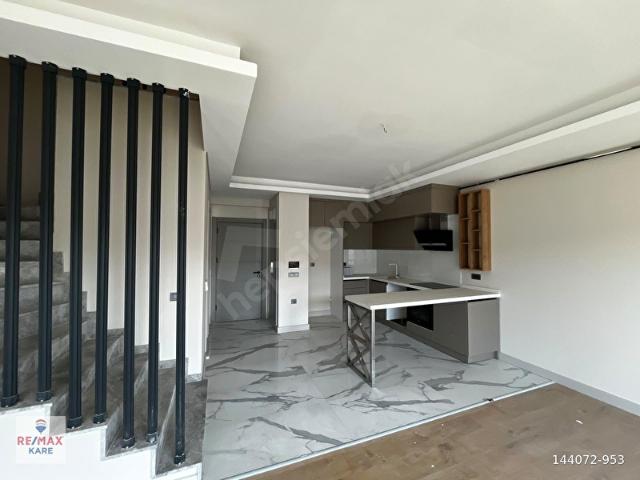 Çiğli, İzmir içerisinde satılık Villa
