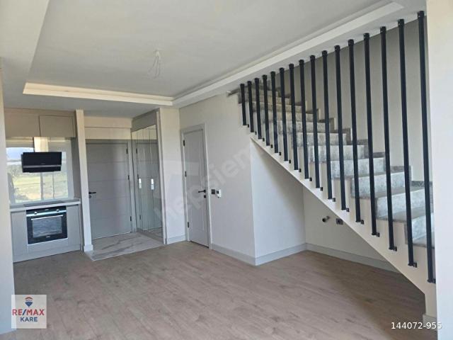 Çiğli, İzmir içerisinde satılık Villa