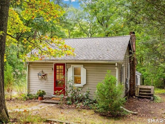 House for sale in Avon, Capitol Planning Region