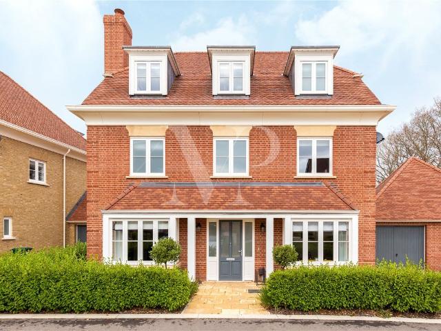 House for rent in London Borough of Enfield, Greater London