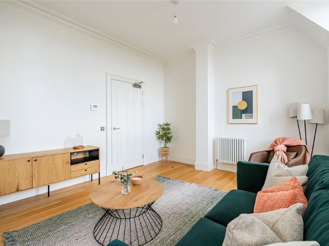 Apartment for rent in Craiglockhart, Scotland