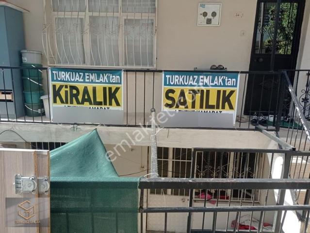 Emek Mahallesi, Bayraklı içerisinde satılık Villa