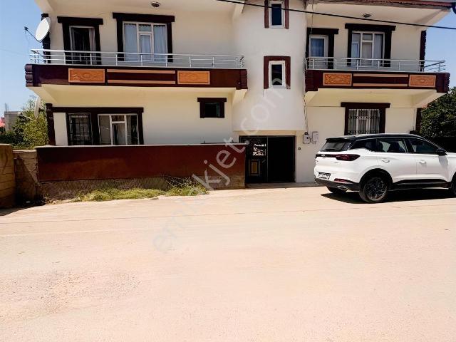 Van, İpekyolu içerisinde satılık Villa