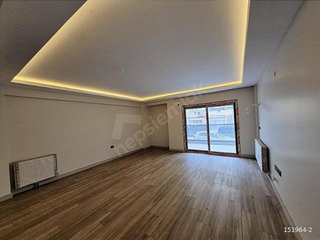 Bornova, İzmir içerisinde satılık mülk