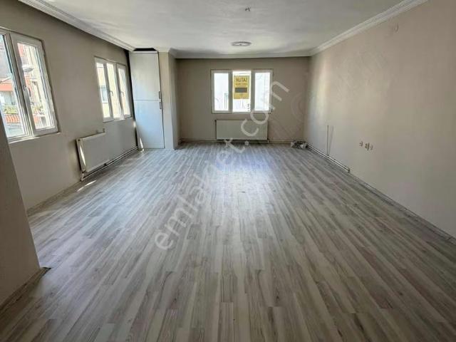 Akhisar, Manisa içerisinde satılık mülk