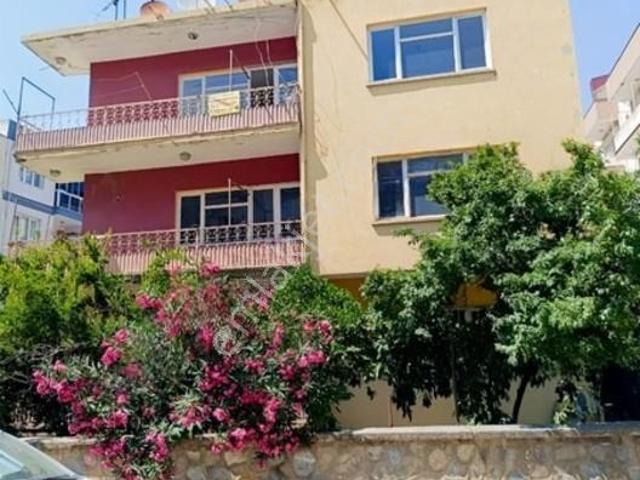 Selçuk, İzmir içerisinde satılık Bina