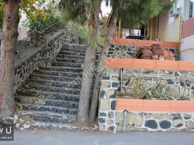 Aliağa, İzmir içerisinde satılık Villa