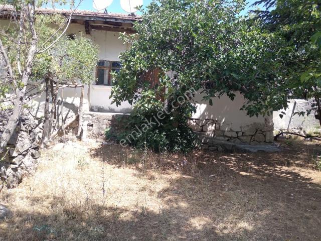 Turhal içerisinde satılık Villa