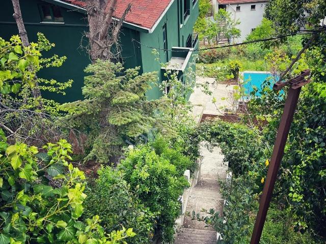 Beykoz, Tokatköy Mahallesi içerisinde satılık Villa