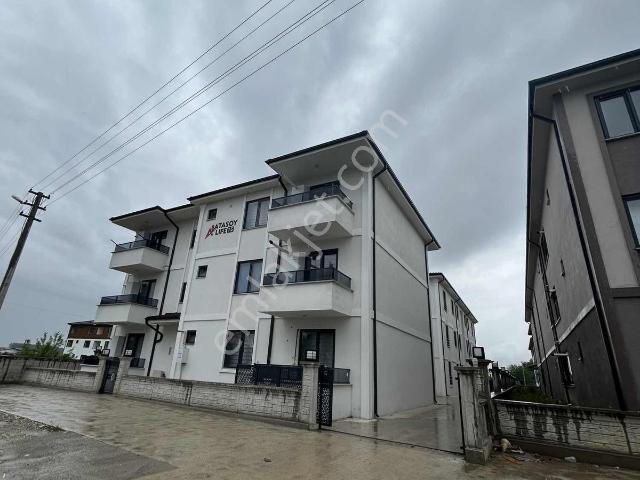 Akyazi, Sakarya içerisinde satılık mülk