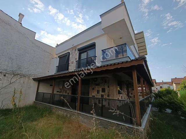 Foça, İzmir içerisinde satılık Villa