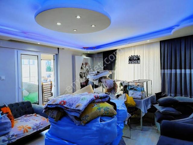 Karabağlar, İzmir içerisinde satılık mülk