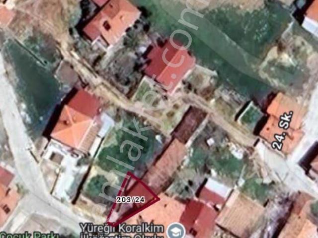 Yukarı Yenice, Dazkırı içerisinde satılık Bahce kati