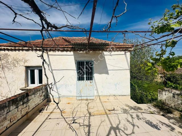 Tire, İzmir içerisinde satılık Bahce kati