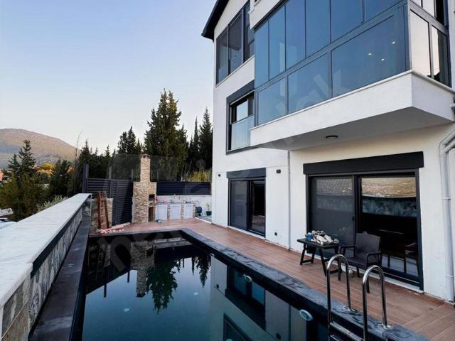 Cumabeleni, Dalaman içerisinde satılık Villa
