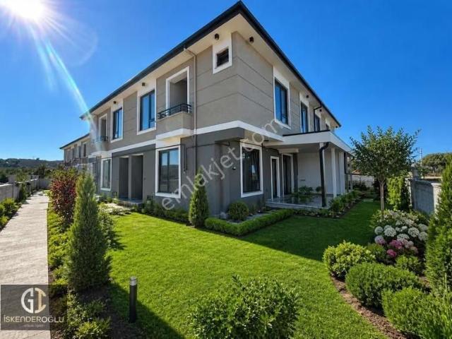 Karasu, Sakarya içerisinde satılık Villa