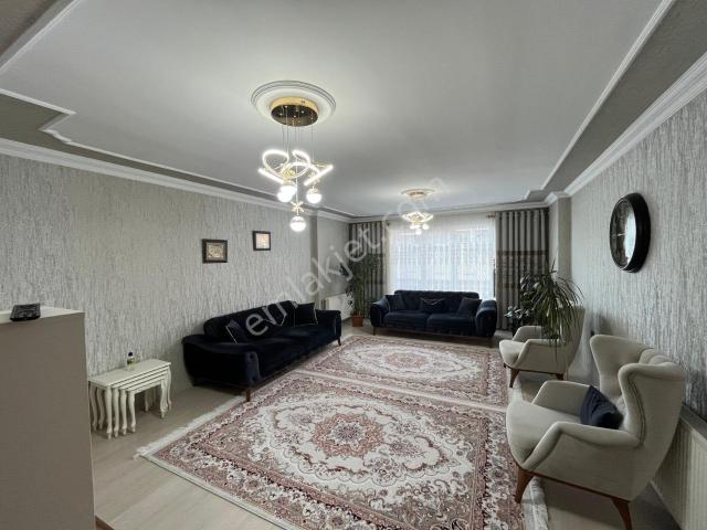 Van içerisinde satılık mülk
