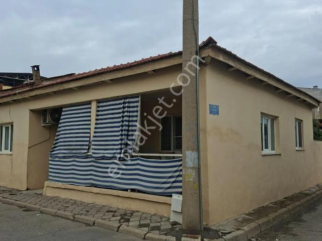 Güneş, Salihli içerisinde satılık Villa