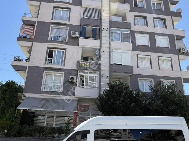 Tire, İzmir içerisinde satılık mülk