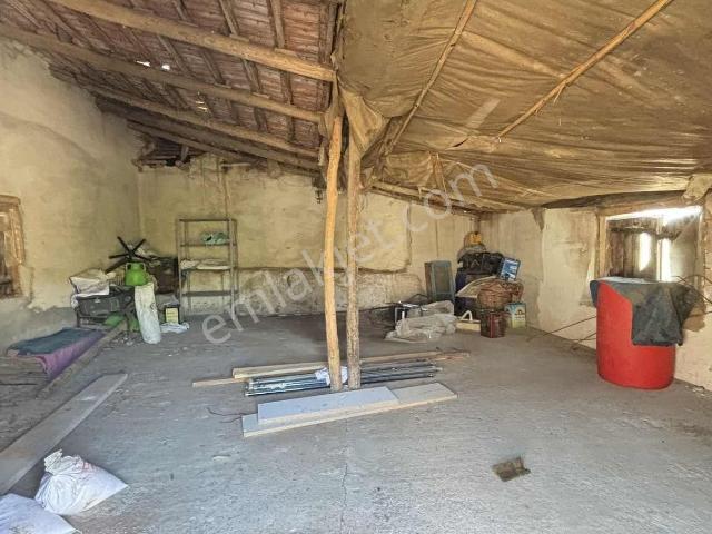 Salihli, Manisa içerisinde satılık Villa