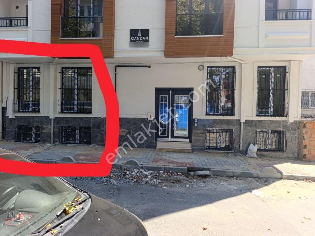 Litros, Esenler içerisinde satılık mülk