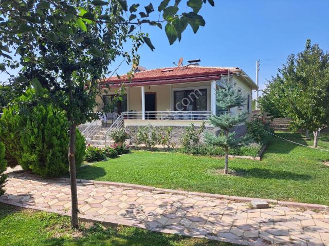 Niğde içerisinde satılık Villa