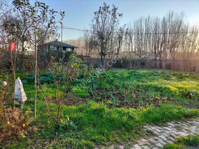 Beykoz, Cumhuriyet Mahallesi içerisinde satılık Villa