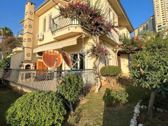 Alanya, Antalya içerisinde satılık Villa