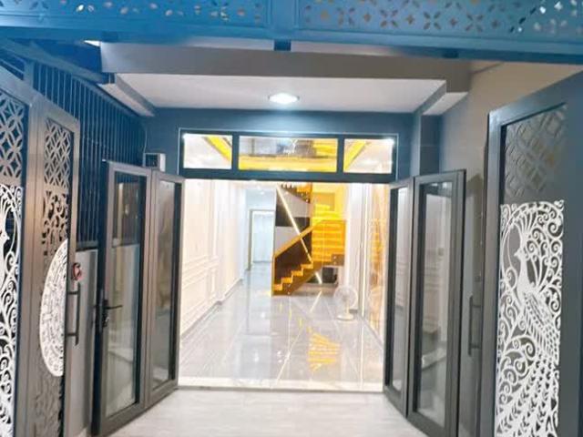 Nhà bán tại Khuôn viên UBND Thành phố Hồ Chí Minh, Thành phố Hồ Chí Minh