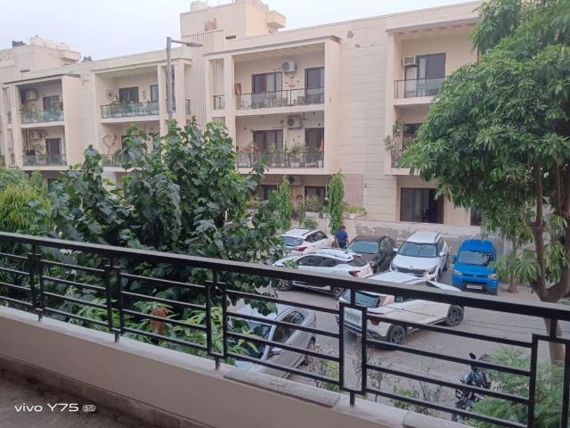 Property for rent in Deri