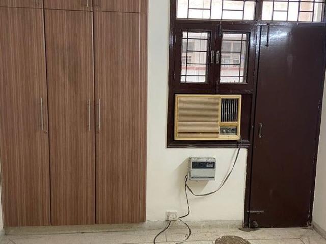 Property for rent in Deri