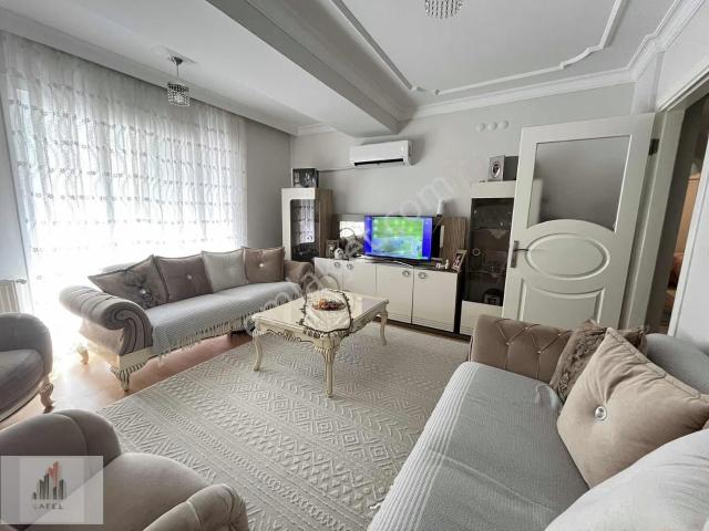 Karabağlar, İzmir içerisinde satılık mülk