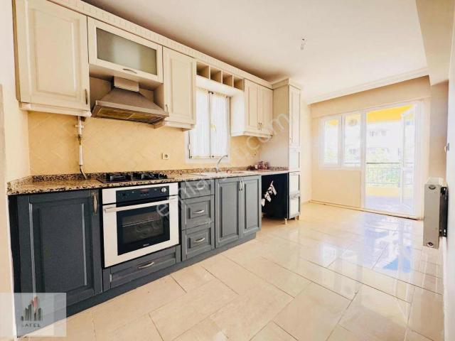 Karabağlar, İzmir içerisinde satılık mülk