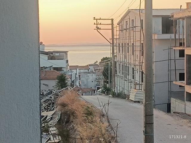 Dikili, İzmir içerisinde satılık mülk